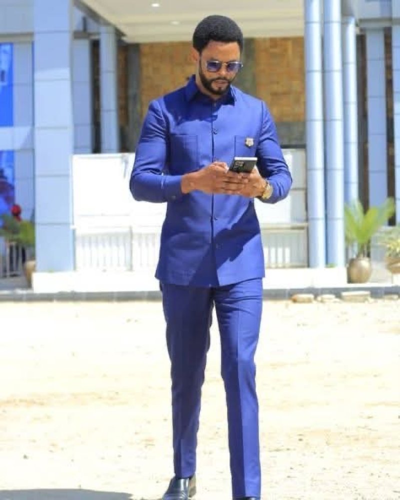 Ensemble tenues pour homme